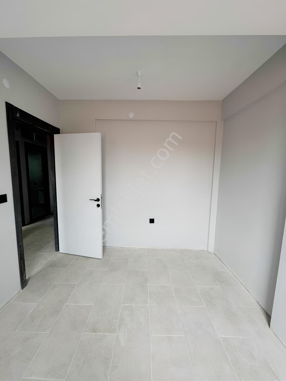 Kaymen Emlaktan 71 Evler Mh Satılık 2+0 Daire — fotoğraf 6
