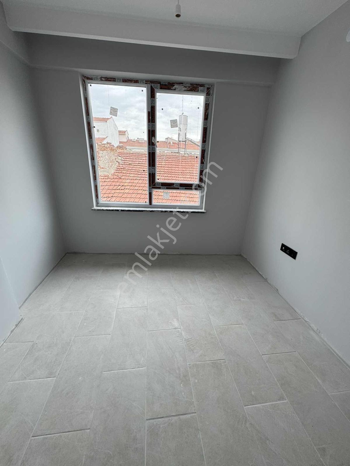 Kaymen Emlaktan 71 Evler Mh Satılık 2+0 Daire — fotoğraf 9