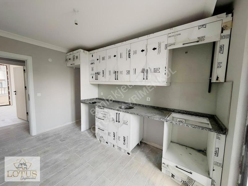 Kartepe Ataevler 3+1 Arakat Asansörlü Otoparklı Satılık Daire — fotoğraf 3
