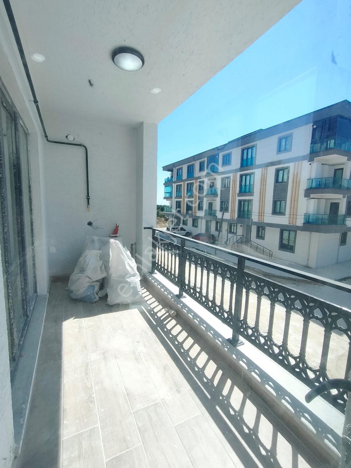 Famili'den Acil Satılık! Yunus Emre'de Net 92m2 Ara Kat Daire — fotoğraf 21