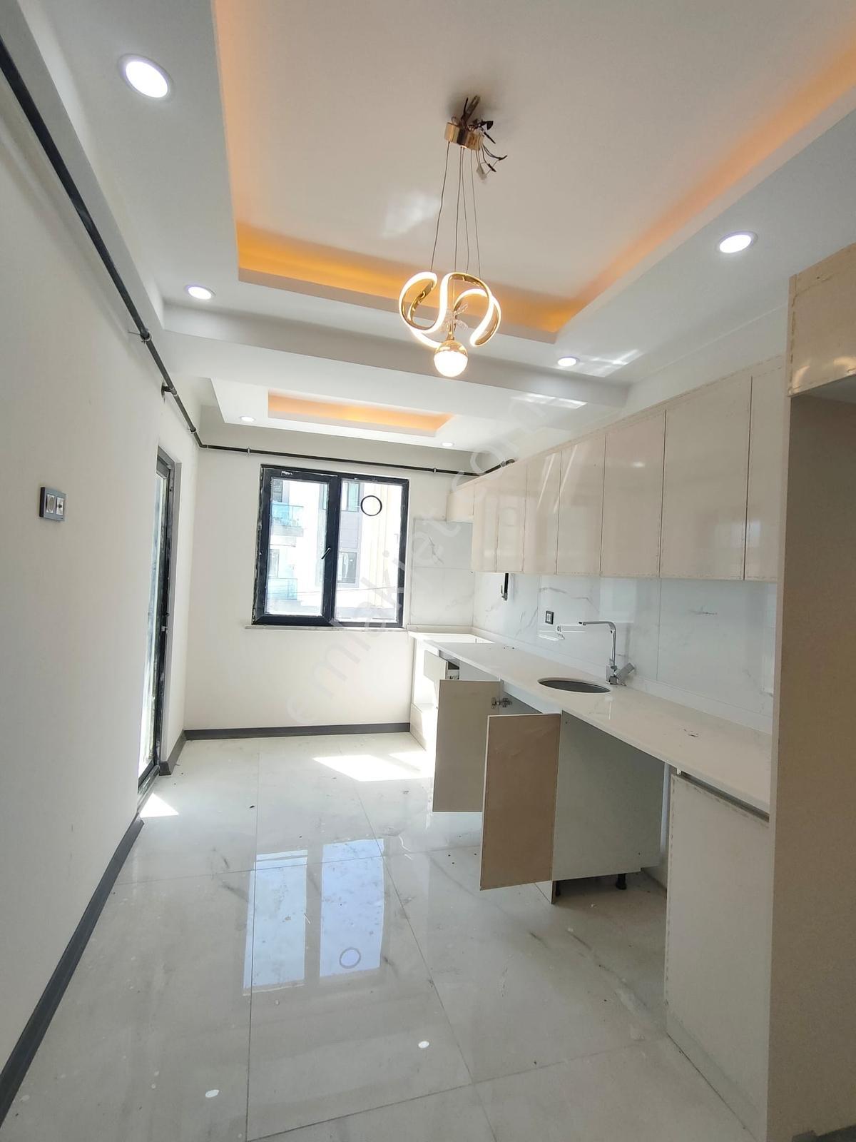 Famili'den Acil Satılık! Yunus Emre'de Net 92m2 Ara Kat Daire — fotoğraf 30