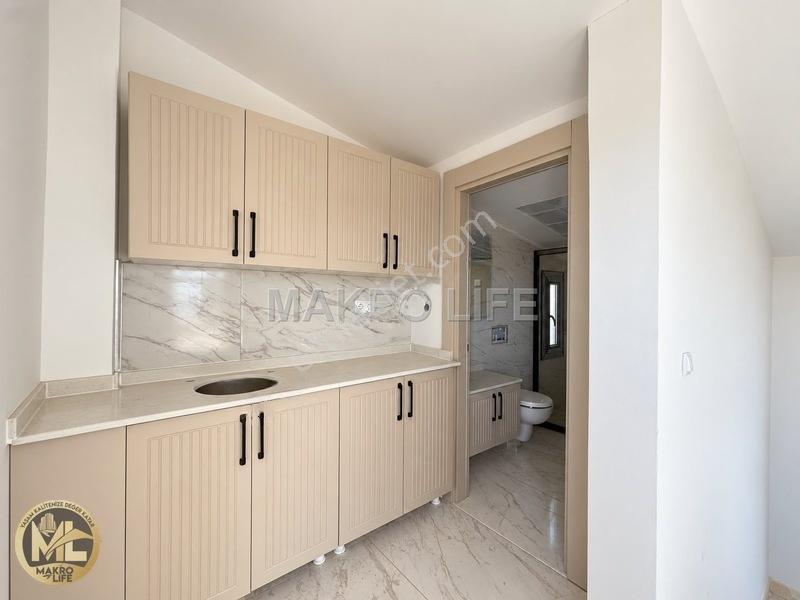 Seyrantepe Toplukonutta Yüksek Manzaralı 5,5+1 Triplex Villa — fotoğraf 8