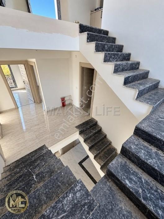 Seyrantepe Toplukonutta Yüksek Manzaralı 5,5+1 Triplex Villa — fotoğraf 10