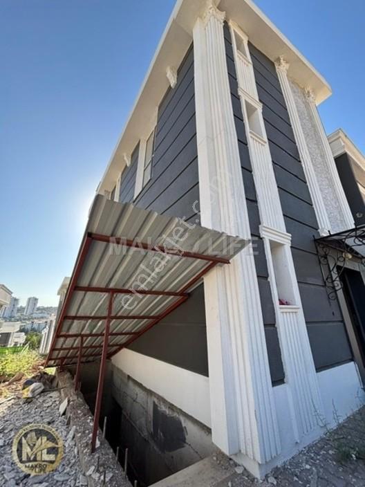 Seyrantepe Toplukonutta Yüksek Manzaralı 5,5+1 Triplex Villa — fotoğraf 17