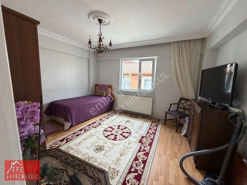 Sarıgazi Tam Merkezde 4.kat 130m2 Kombili İskanlı 3+1 Lüks Daire — fotoğraf 5