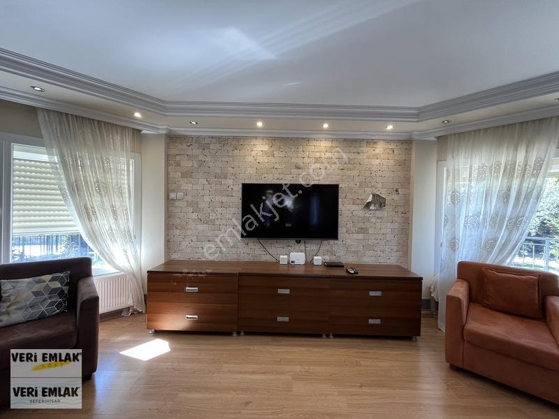 Veri'den Turunçevler'de Havuzlu Tam Müstakil 5+1 Lüks Villa — fotoğraf 6