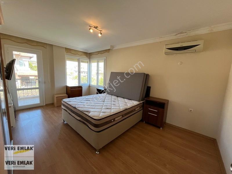 Veri'den Turunçevler'de Havuzlu Tam Müstakil 5+1 Lüks Villa — fotoğraf 21