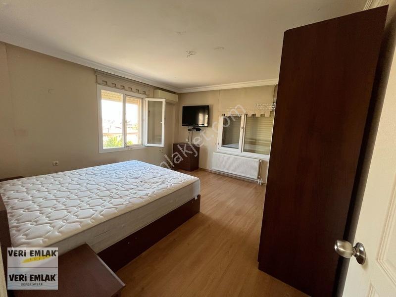Veri'den Turunçevler'de Havuzlu Tam Müstakil 5+1 Lüks Villa — fotoğraf 32