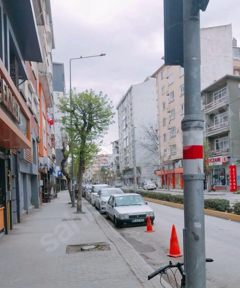 Eskişehir Merkezde 3+1 Ara Kat Daire — fotoğraf 5