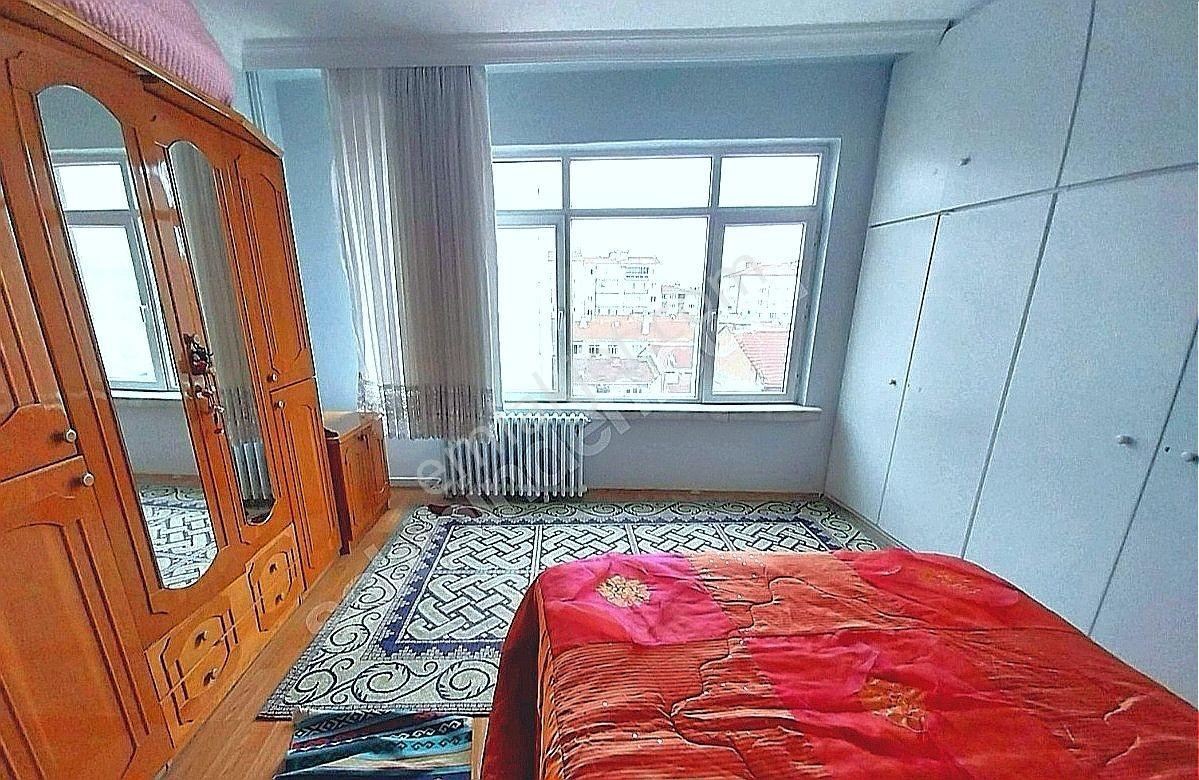 Eskişehir Merkezde 3+1 Ara Kat Daire — fotoğraf 18