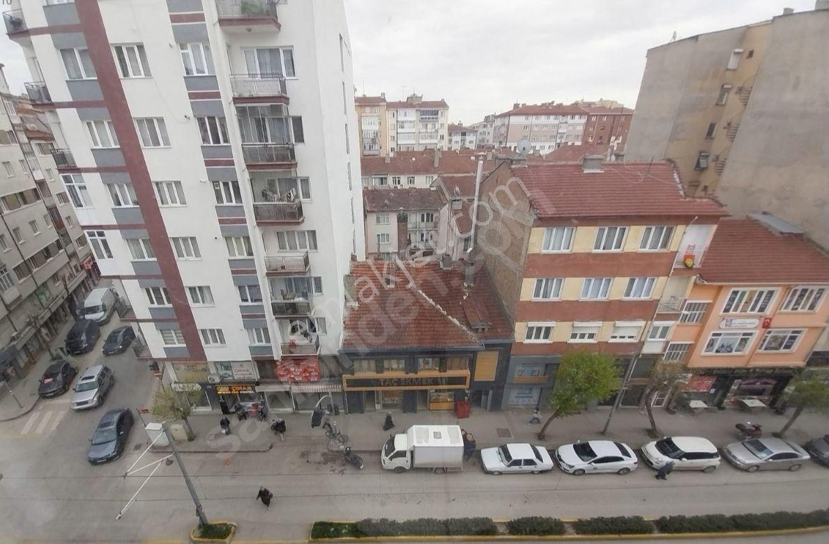 Eskişehir Merkezde 3+1 Ara Kat Daire — fotoğraf 22