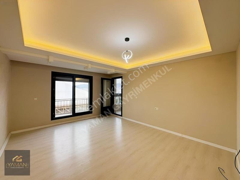 Hürriyet Mahallesi Cuma Pazarı Karşısı 260m² 3+1 Satılık Dubleks — fotoğraf 17