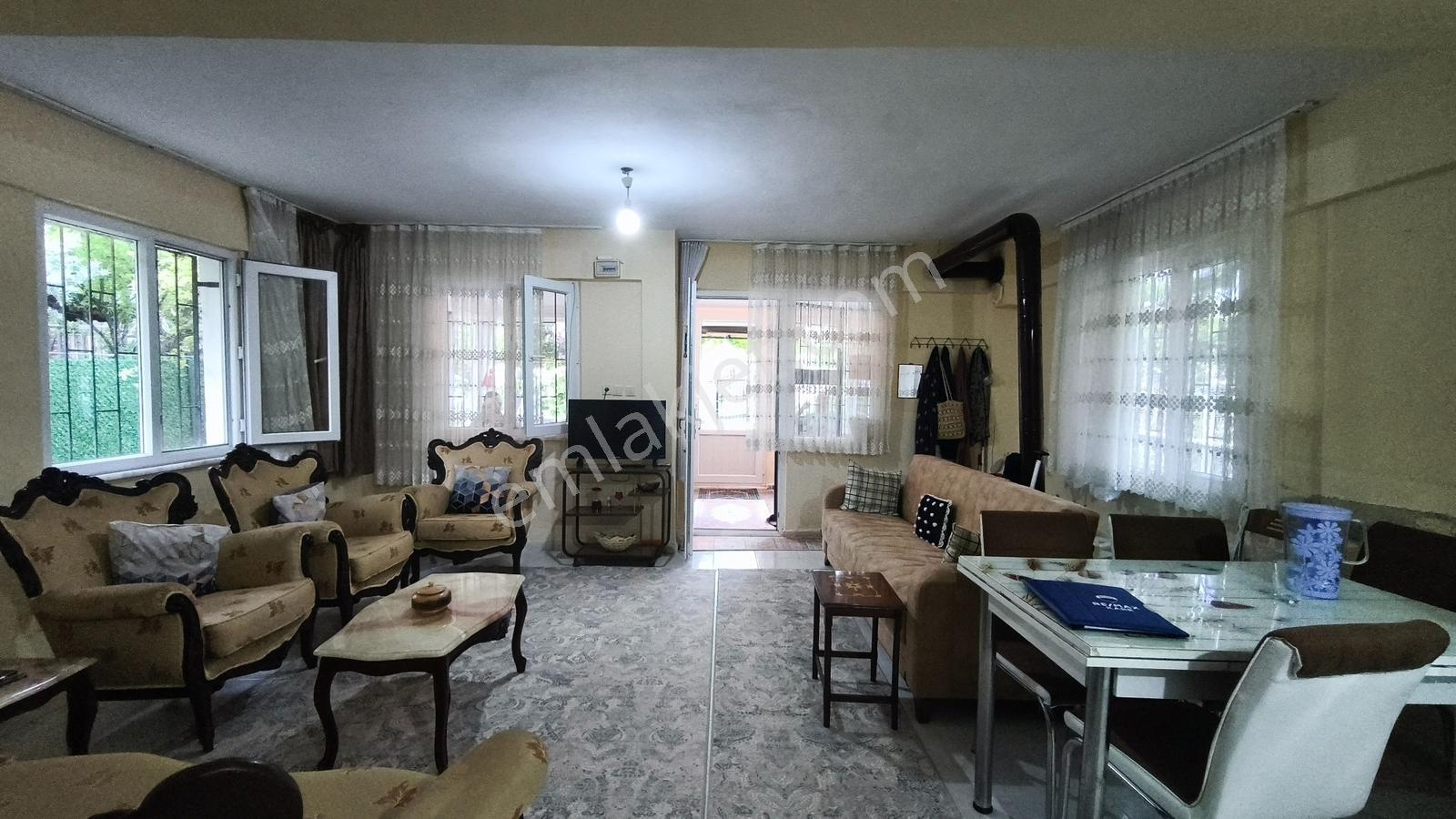 Kaya Emlak-k.terzi / Açelya Sitesinde 4+1 Satılık 3 Kat Tribleks — fotoğraf 11