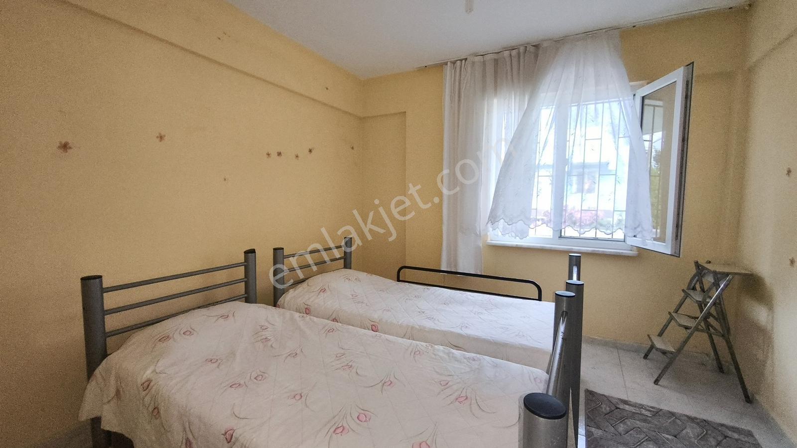 Kaya Emlak-k.terzi / Açelya Sitesinde 4+1 Satılık 3 Kat Tribleks — fotoğraf 15