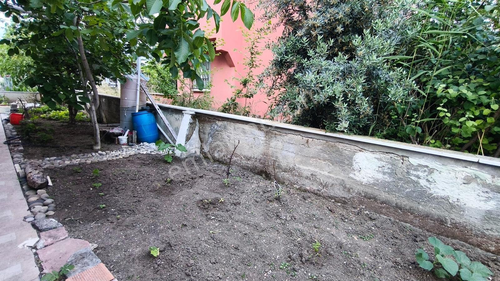 Kaya Emlak-k.terzi / Açelya Sitesinde 4+1 Satılık 3 Kat Tribleks — fotoğraf 34