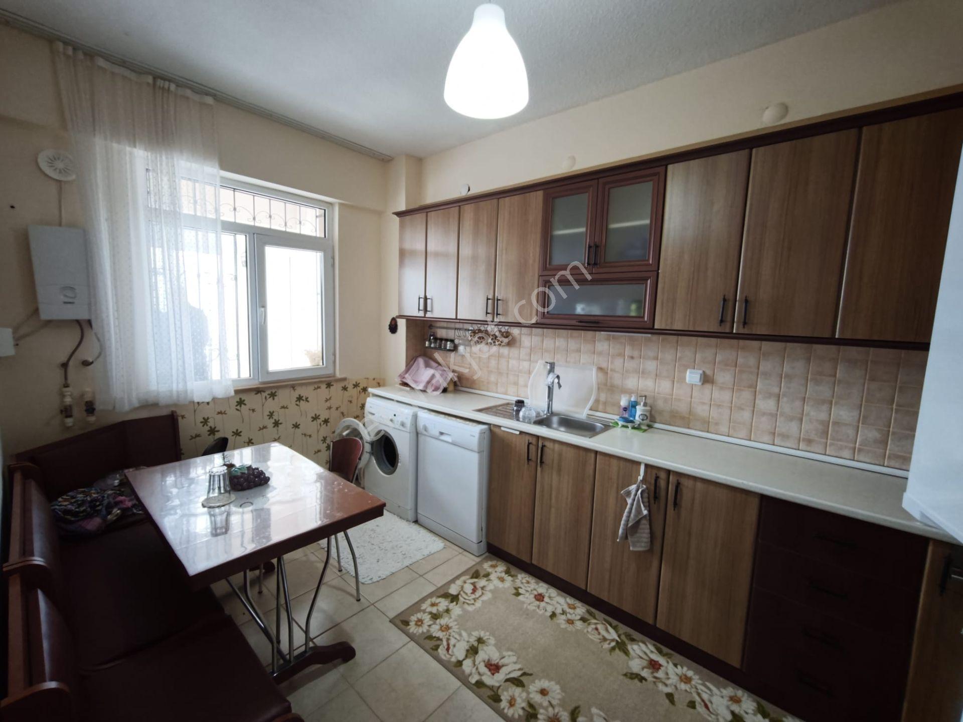 Hüyük İmrenler Mahallesinde Satılık Göl Ve Doğa Manzaralı Villa — fotoğraf 20