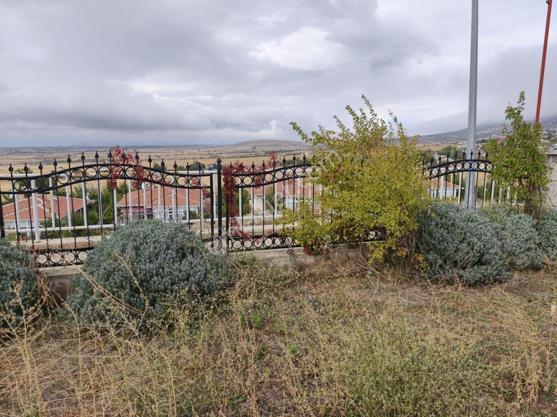 Hüyük İmrenler Mahallesinde Satılık Göl Ve Doğa Manzaralı Villa — fotoğraf 22