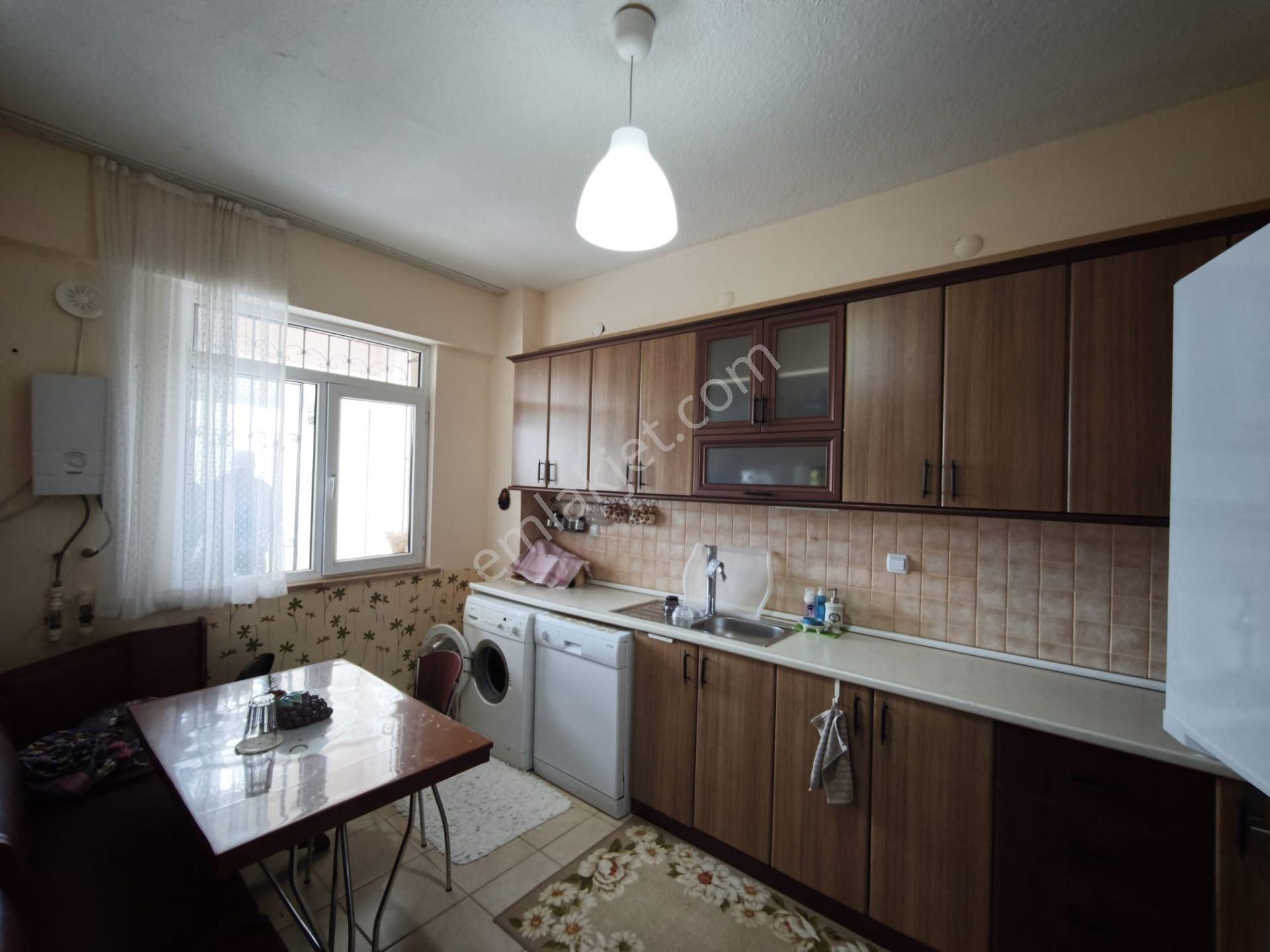 Hüyük İmrenler Mahallesinde Satılık Göl Ve Doğa Manzaralı Villa — fotoğraf 25