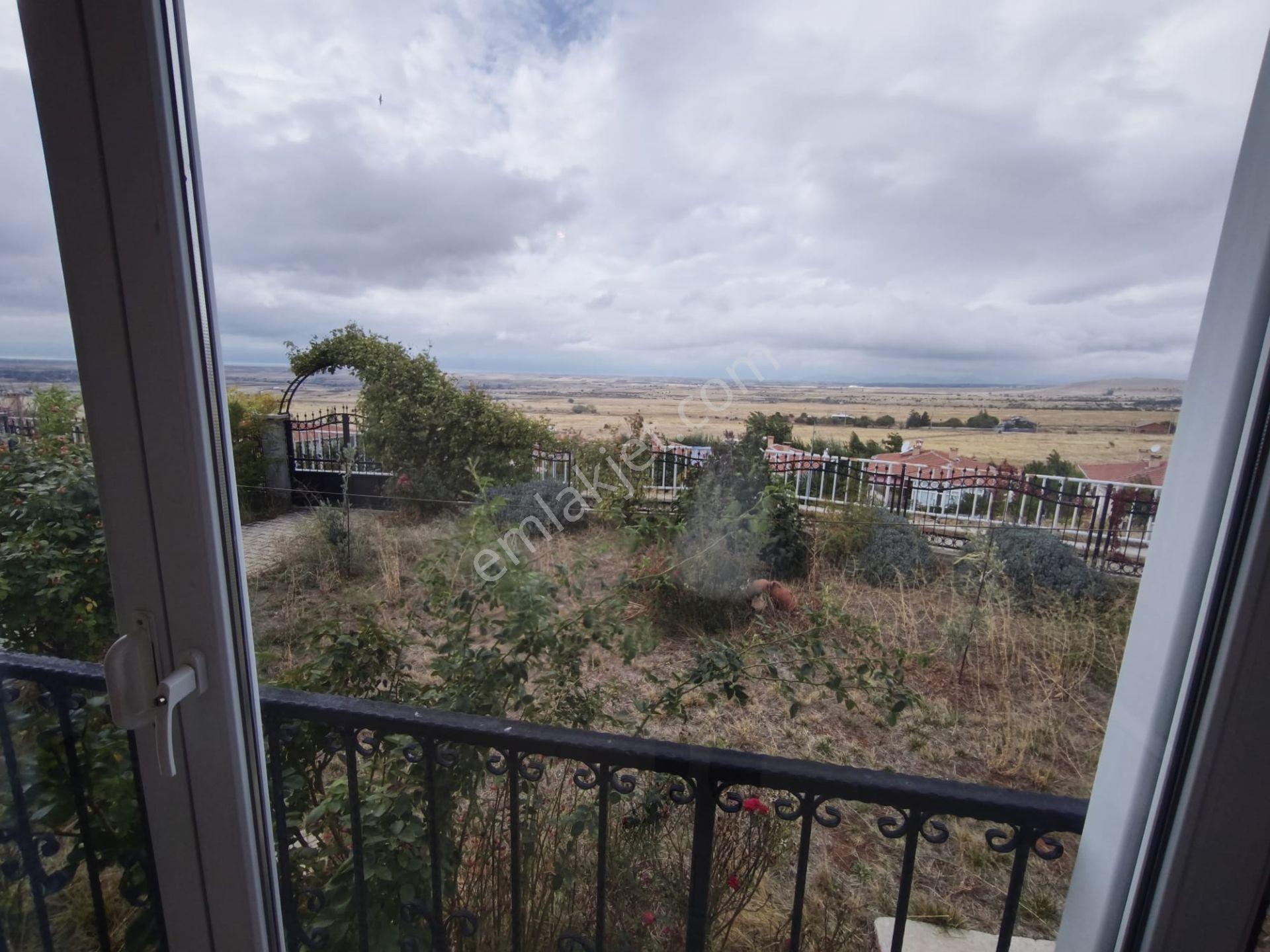 Hüyük İmrenler Mahallesinde Satılık Göl Ve Doğa Manzaralı Villa — fotoğraf 28
