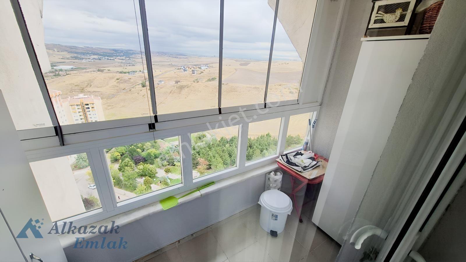 Toki Turkuazda Ck Tipi Ebeveyn Banyolu Satılık 4+1 Daire — fotoğraf 20