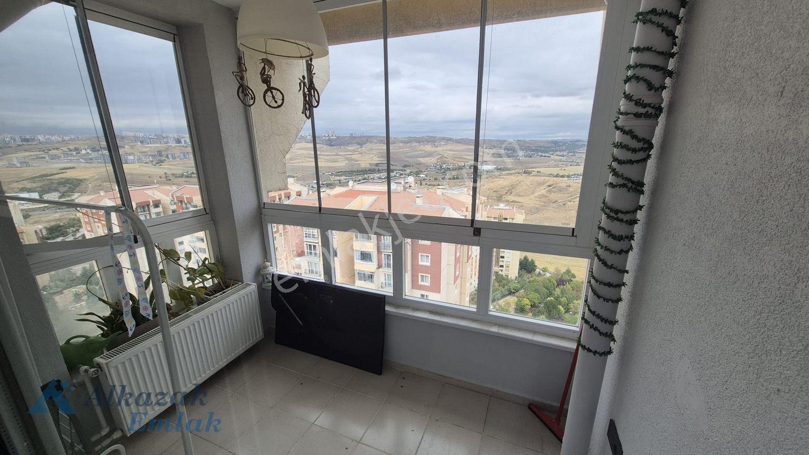 Toki Turkuazda Ck Tipi Ebeveyn Banyolu Satılık 4+1 Daire — fotoğraf 22