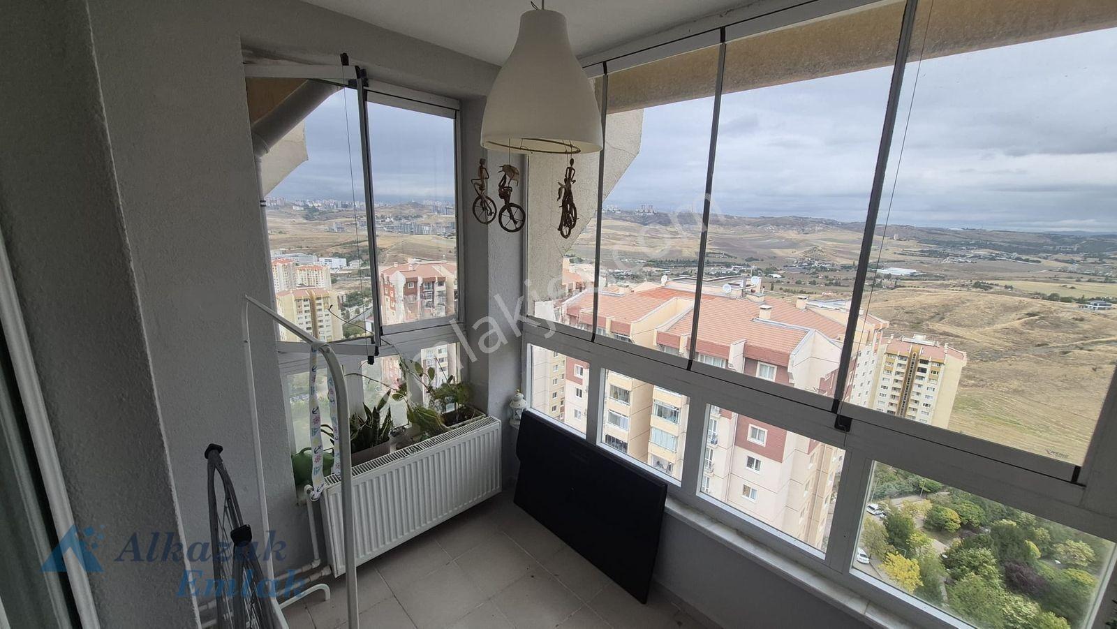 Toki Turkuazda Ck Tipi Ebeveyn Banyolu Satılık 4+1 Daire — fotoğraf 23
