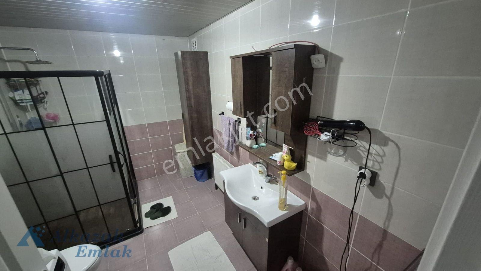 Toki Turkuazda Ck Tipi Ebeveyn Banyolu Satılık 4+1 Daire — fotoğraf 25