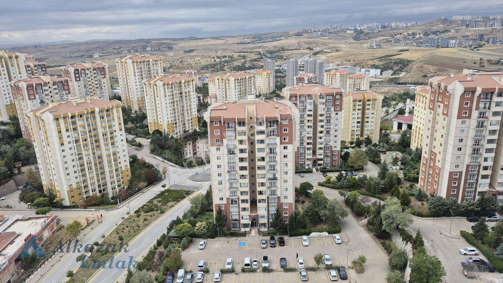 Toki Turkuazda Ck Tipi Ebeveyn Banyolu Satılık 4+1 Daire — fotoğraf 30