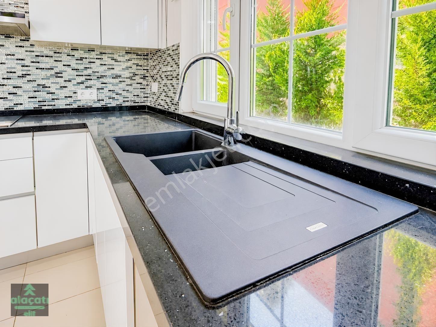 Beytepe Sitede Satılık 4+1 Bahçeli Villa Otoparklı Ebeveyn Banyo — fotoğraf 12