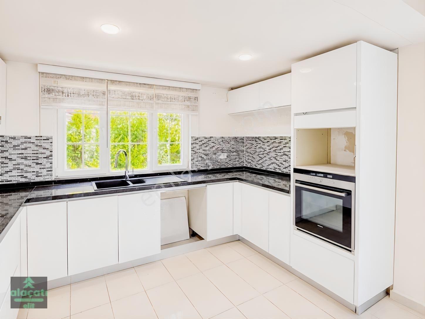 Beytepe Sitede Satılık 4+1 Bahçeli Villa Otoparklı Ebeveyn Banyo — fotoğraf 13