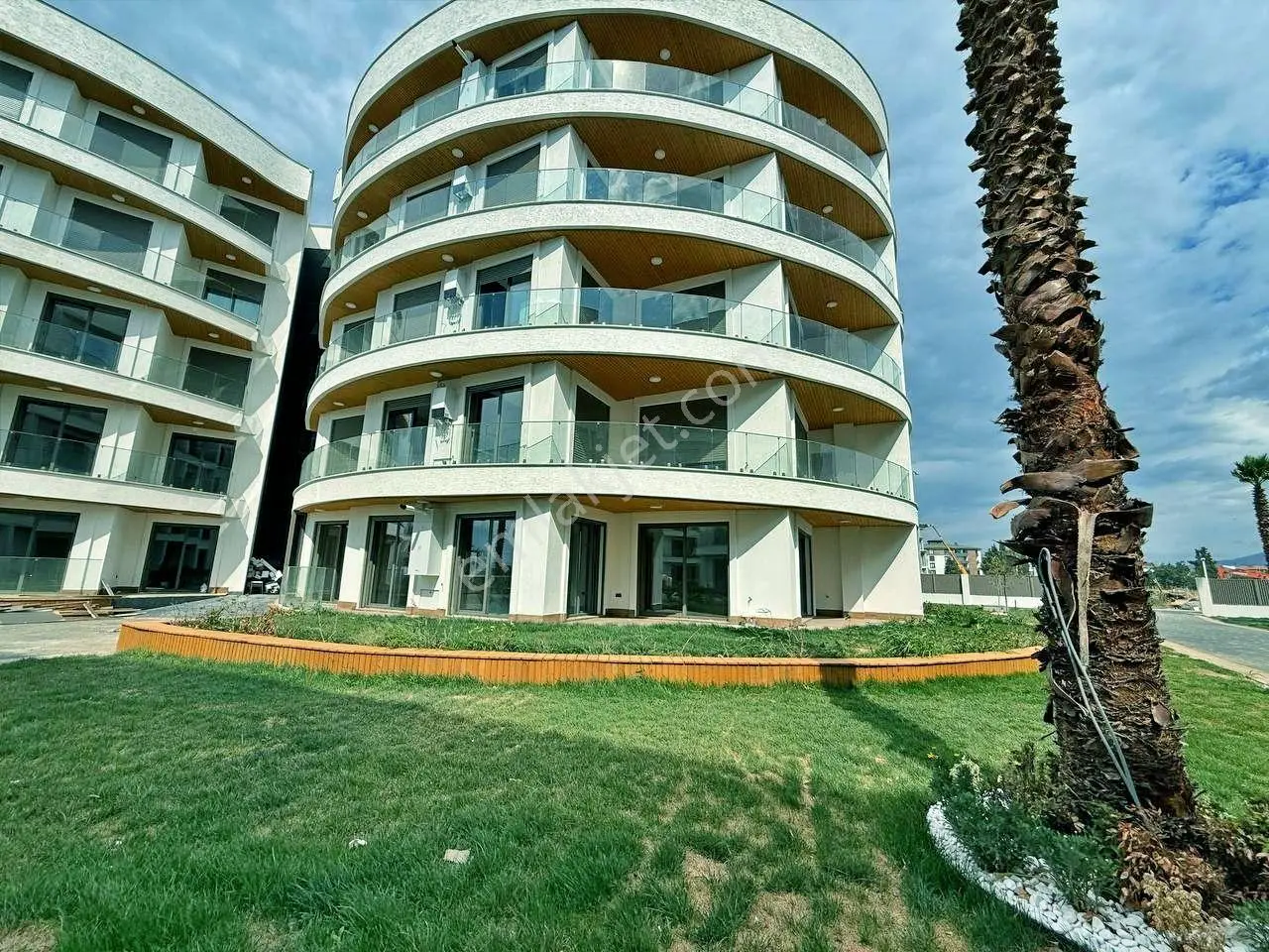 Uytundan Burhaniye Ören'de Ultralüks Sitede 3+1 Satılık Daire — fotoğraf 22