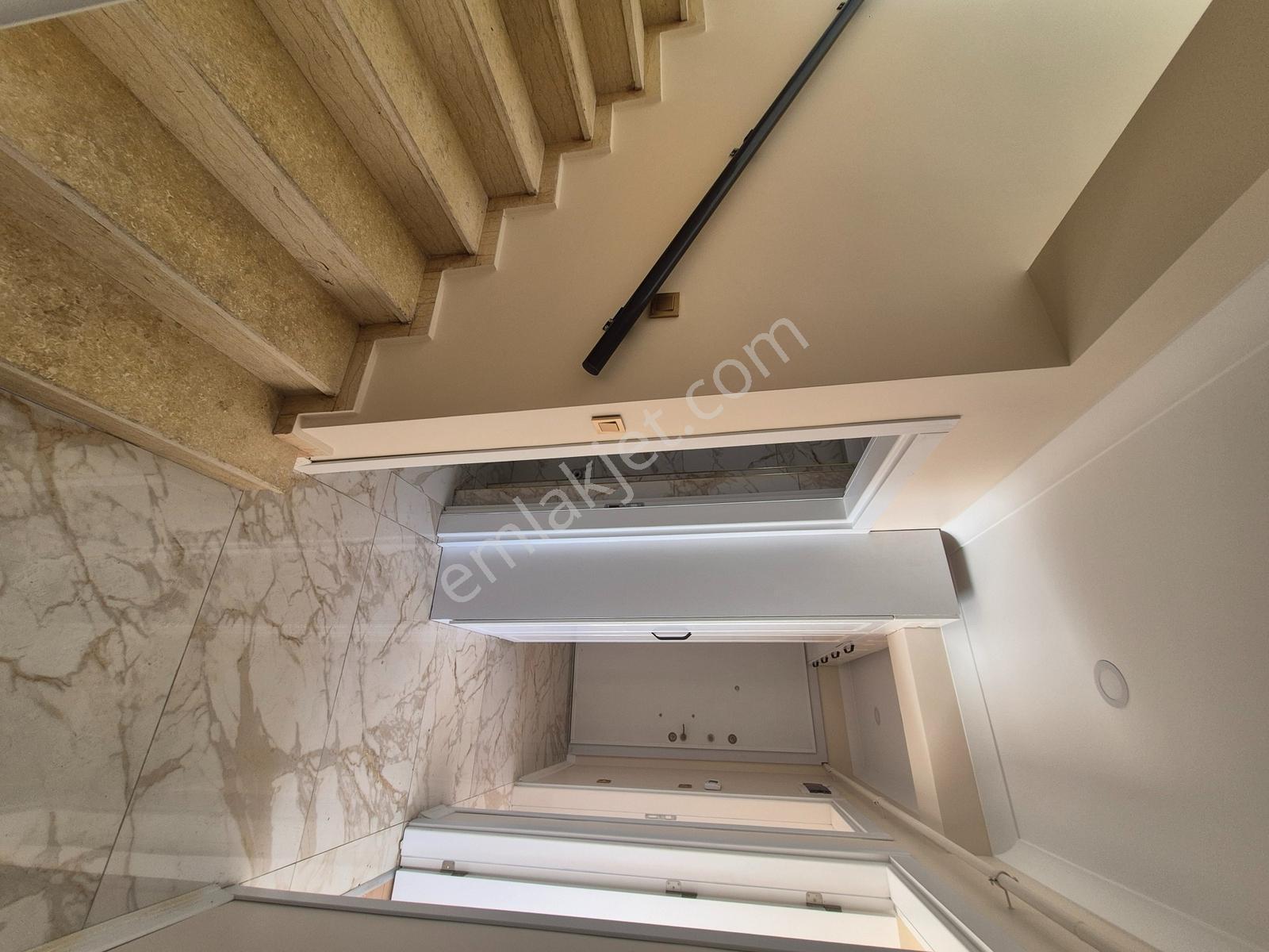 Kırklareli Merkez Avm Yakını Satılık Teraslı 3+1 Dubleks Daire — fotoğraf 11