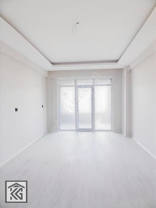 Akabe Mahallesi Tramvay Durağı Yanı Satılık 4+1 Daire — fotoğraf 10