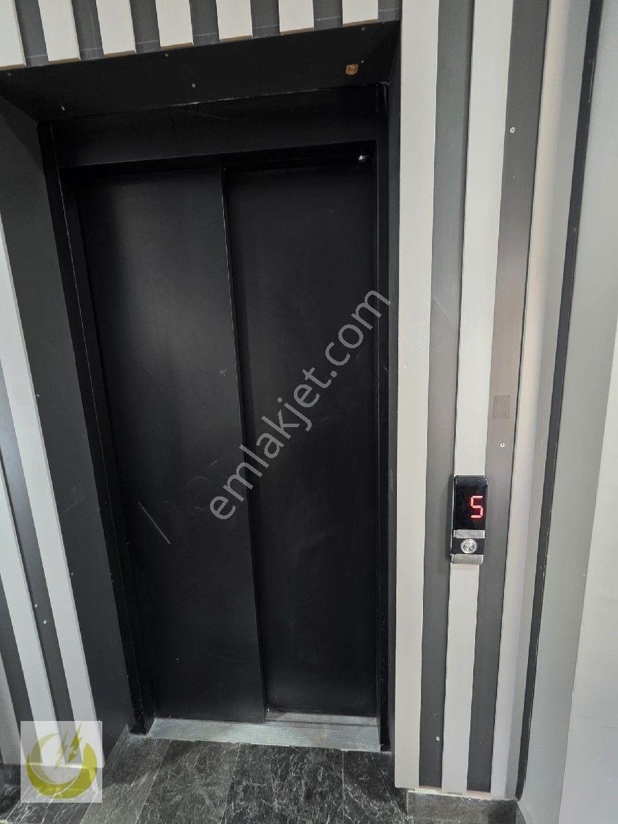 Tokat Merkez Güneşli De Eşyalı 1+1 Satlık Daire — fotoğraf 5