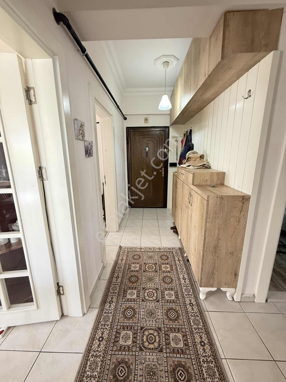 Doğalgazlı Caddeye Yakın 3 + 1 Ayrı Mutfaklı Ara Kat Daire — fotoğraf 26