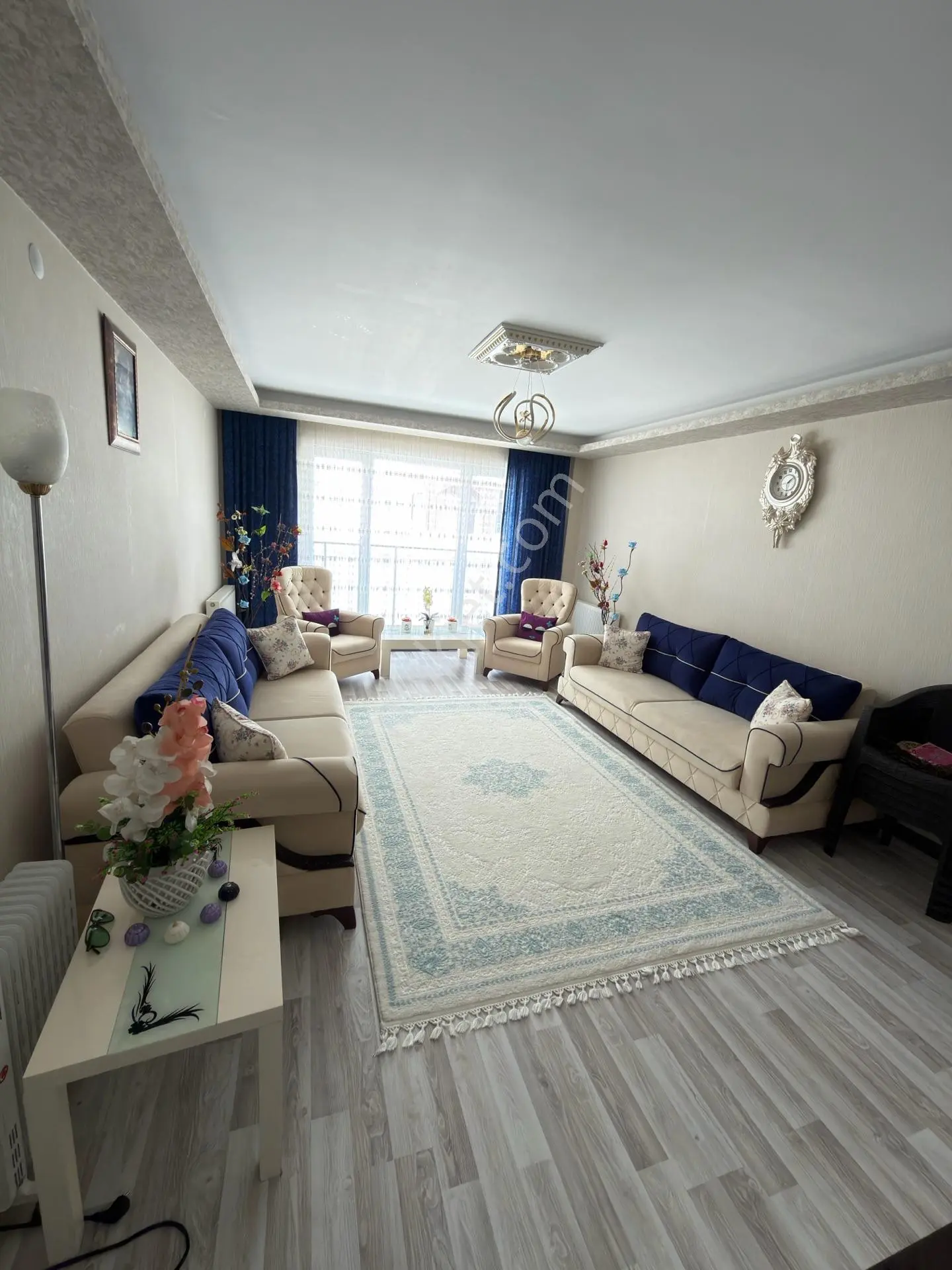 Güler Emlak 'dan Feridunçelik Mah. 3+1 Merkezi Konum Full Yapılı Satılık Daire — fotoğraf 4