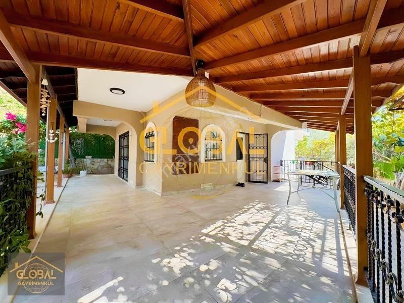 250m2 Arsa İçerisinde Tek Müstakil Denize 400 Metre — fotoğraf 5
