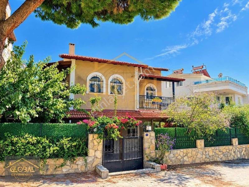 250m2 Arsa İçerisinde Tek Müstakil Denize 400 Metre — fotoğraf 6
