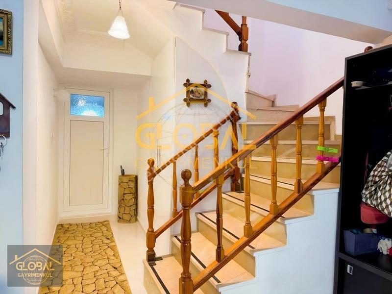 250m2 Arsa İçerisinde Tek Müstakil Denize 400 Metre — fotoğraf 17