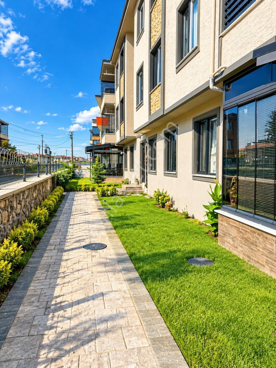 **fırsat Fiyat*merkezi Lokasyon Havuzlu Sitede 2+1 Modern Mimari — fotoğraf 5