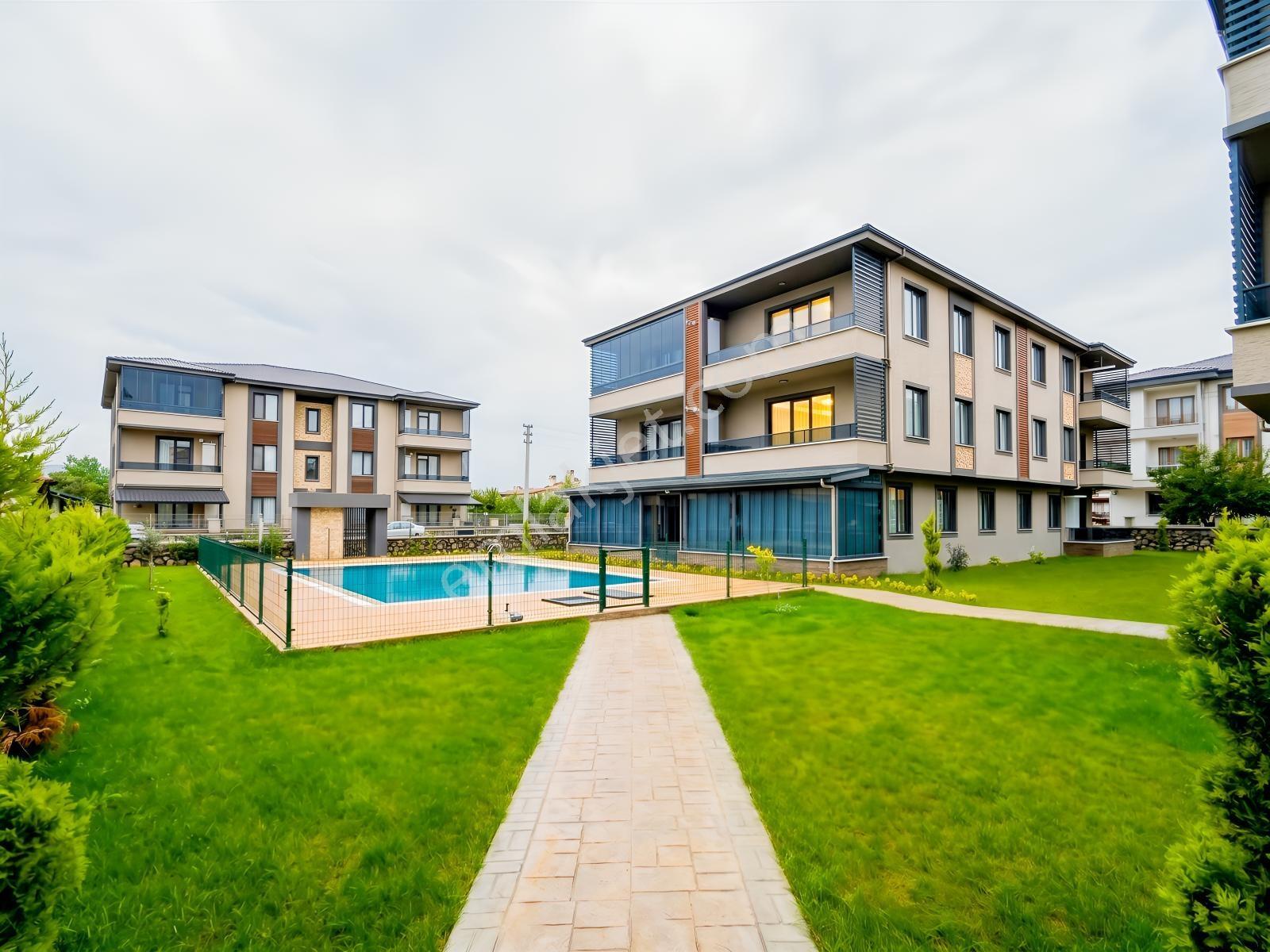 **fırsat Fiyat*merkezi Lokasyon Havuzlu Sitede 2+1 Modern Mimari — fotoğraf 6