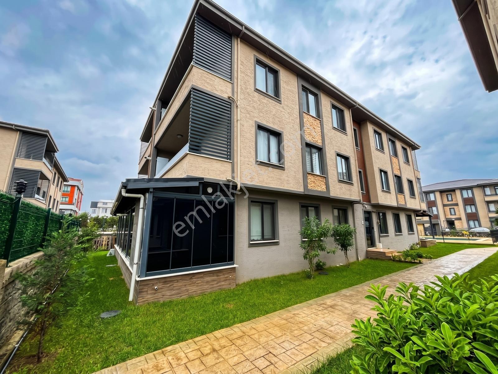 **fırsat Fiyat*merkezi Lokasyon Havuzlu Sitede 2+1 Modern Mimari — fotoğraf 8