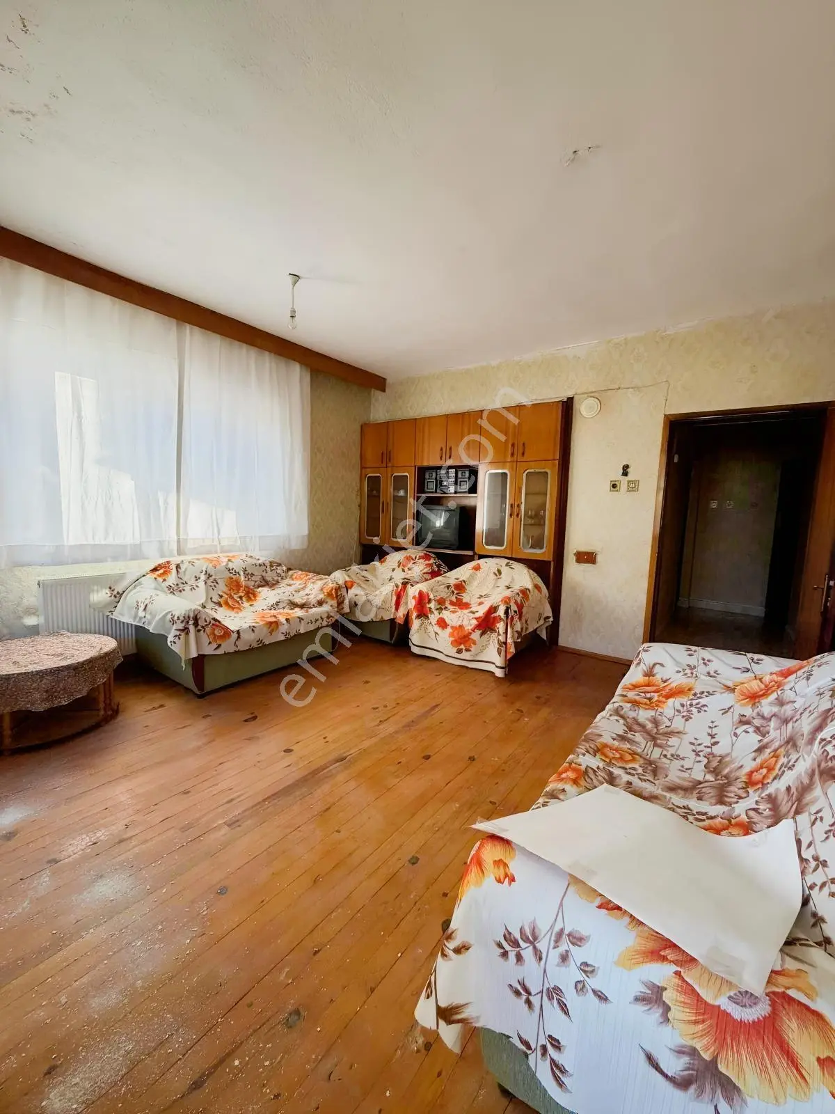 İnal Emlak'tan Keçiborlu İlçe Merkezinde 2 Katlı Bina — fotoğraf 4