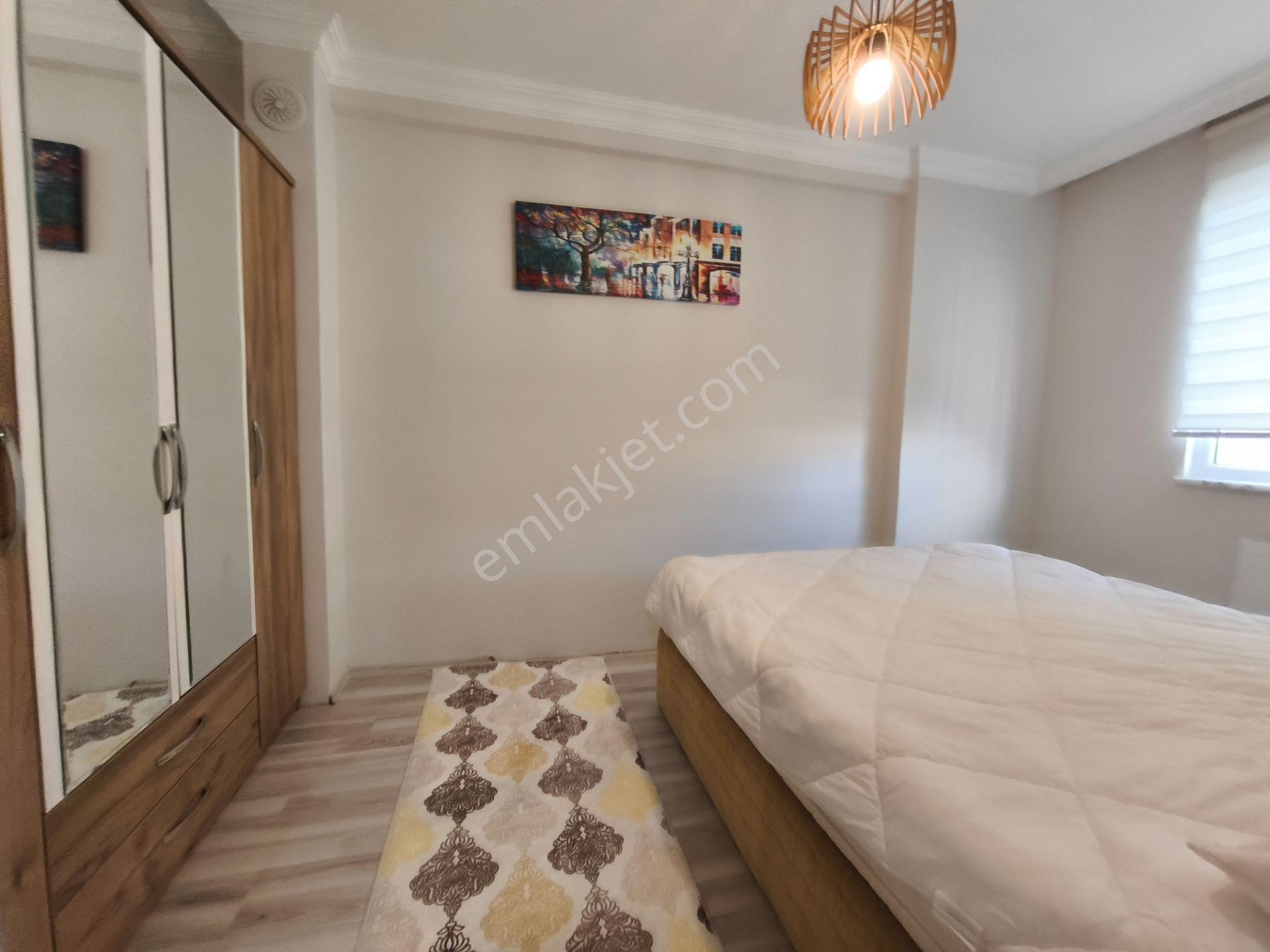 Truva/nazım'dan Tramvay Durağında Eşyalı Kiracılı Satılık 1+1 D. — fotoğraf 18