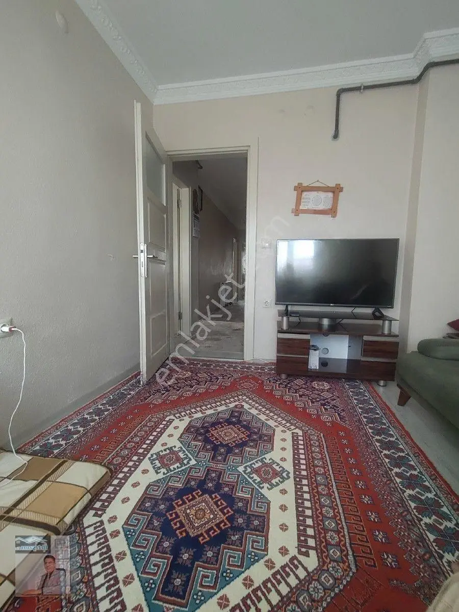İhtişam Emlak'tan Fatih Mahallesi'nde Satılık 3+1 Daire — fotoğraf 11