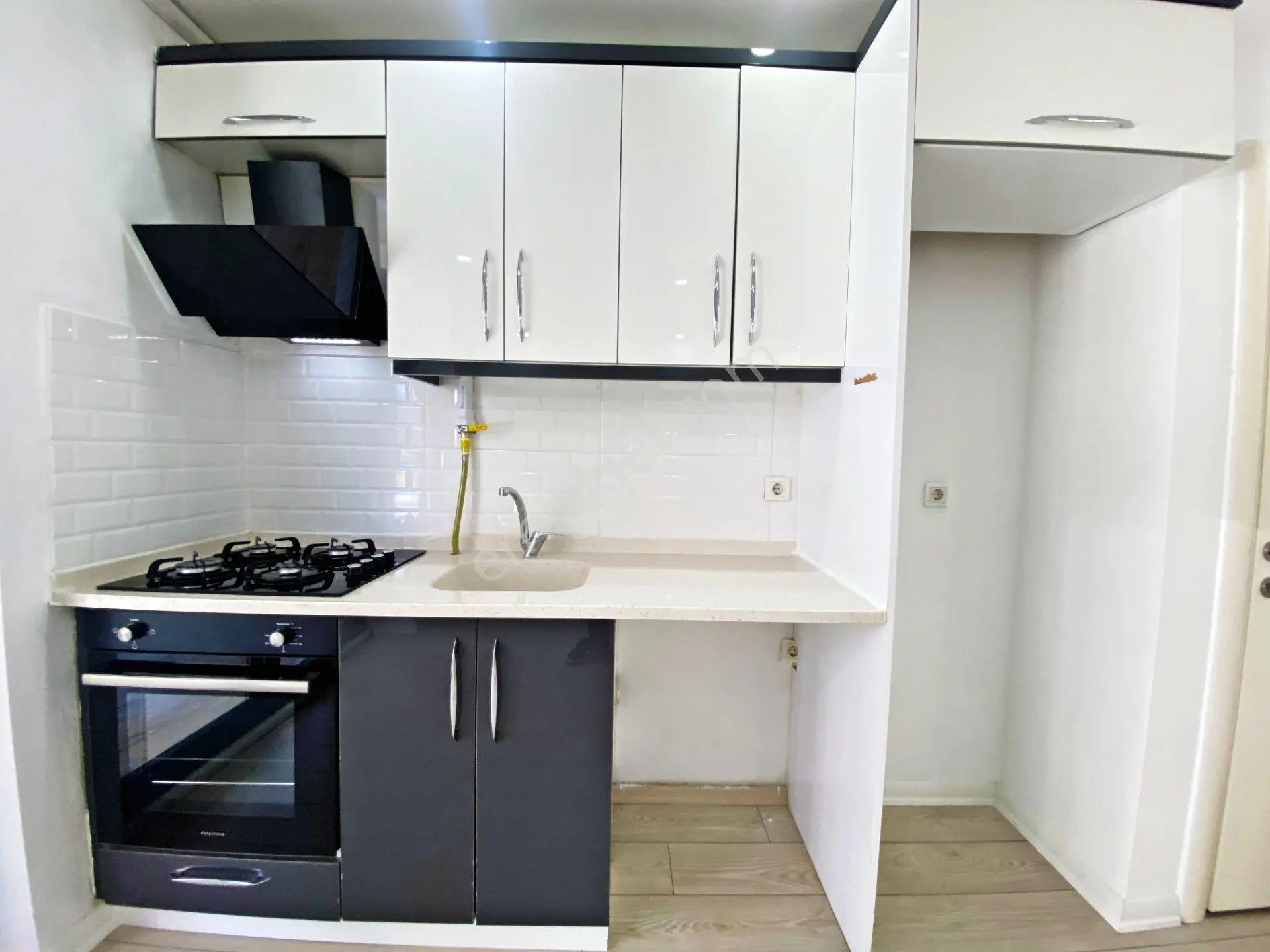 Aktif'ten Akçay'da Satılık En Nezih Muhitte Kombili Harika Fırsat 1+1 Daire — fotoğraf 30
