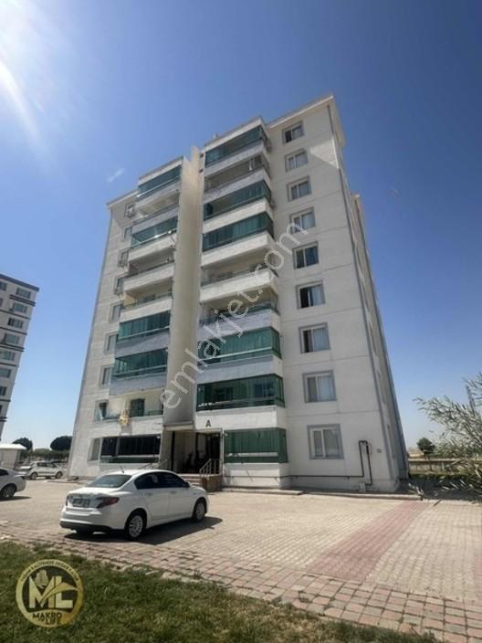 Üçkuyularda 5 Yıllık Sitede Satılık Fırsat 2+1 Ara Kat Daire — fotoğraf 17