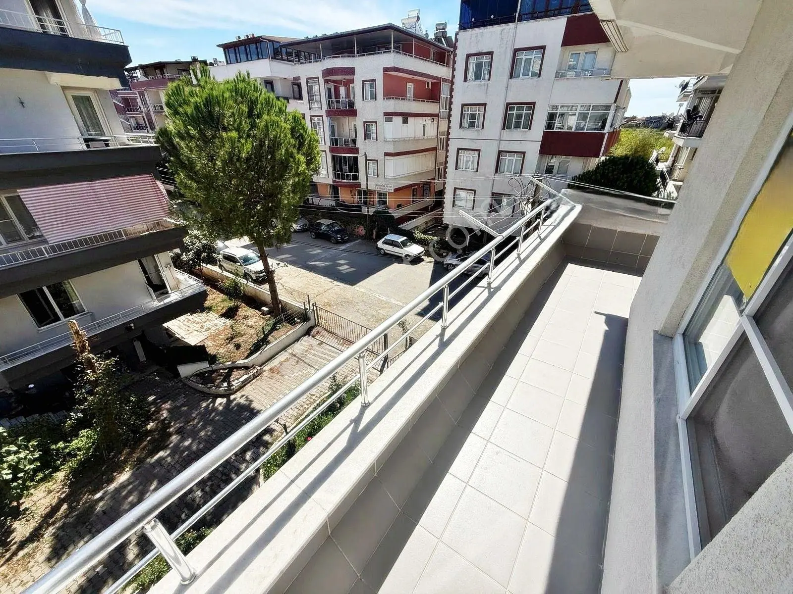 Aktif'ten Akçay'da Satılık Ön Cephe Arakat Çift Balkonlu Ferah 2+1 Daire — fotoğraf 7