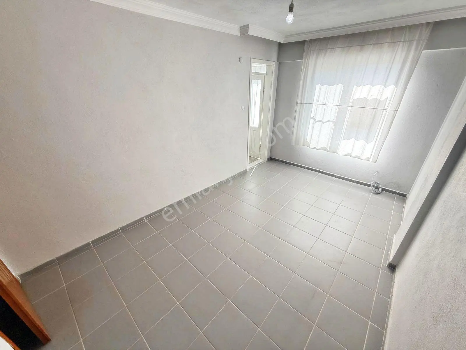 Aktif'ten Akçay'da Satılık Ön Cephe Arakat Çift Balkonlu Ferah 2+1 Daire — fotoğraf 17