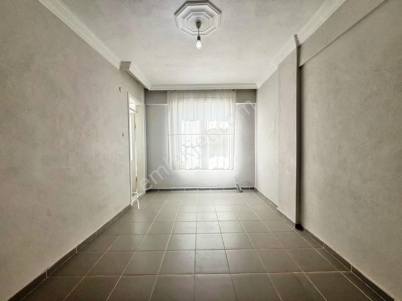 Aktif'ten Akçay'da Satılık Ön Cephe Arakat Çift Balkonlu Ferah 2+1 Daire — fotoğraf 19
